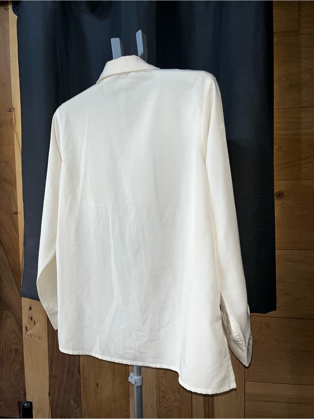 Basic Editions Cream Button-Up Blouse - Picture 5 of 7